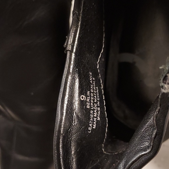 Black leather booties 9 - Picture 5 of 6